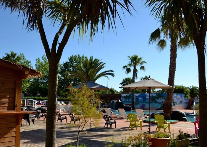Campsite Mobil Spacieux Avec Terrasse, Ideal Pour 8 Personnes - Api-1-52-1568