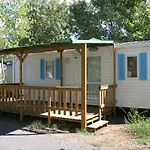 Mobil Spacieux Avec Terrasse, Idéal Pour 8 Personnes - Api-1-52-1568 Vias